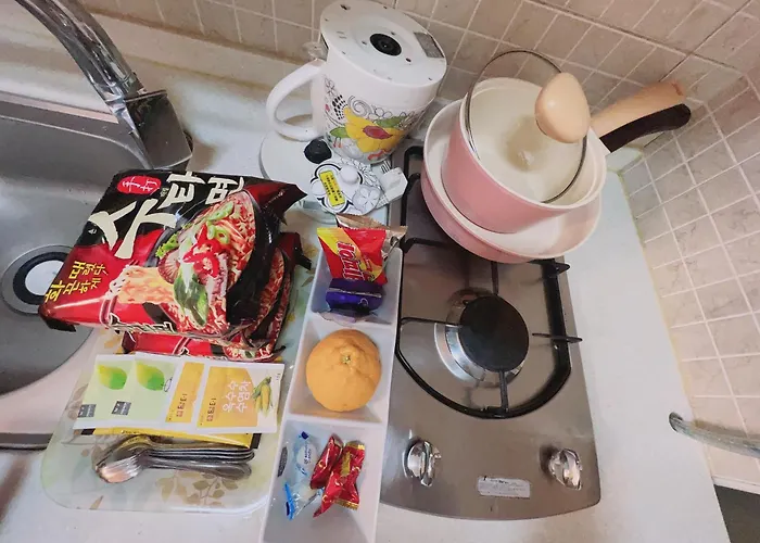 Whouse-sinchon 4*